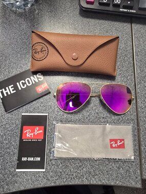 Ray Ban Aviator Sunglasses -NWOT